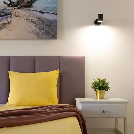 Golden Apartment In Palm Park Torrevieja Exterior foto